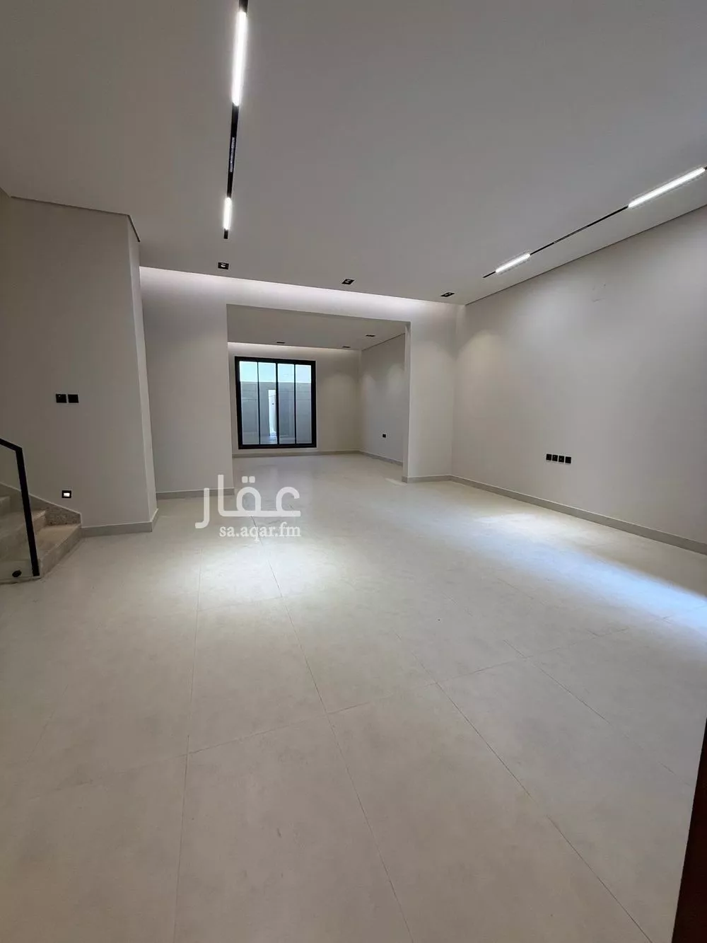 فيلا 7 غرف في الجنادرية 4