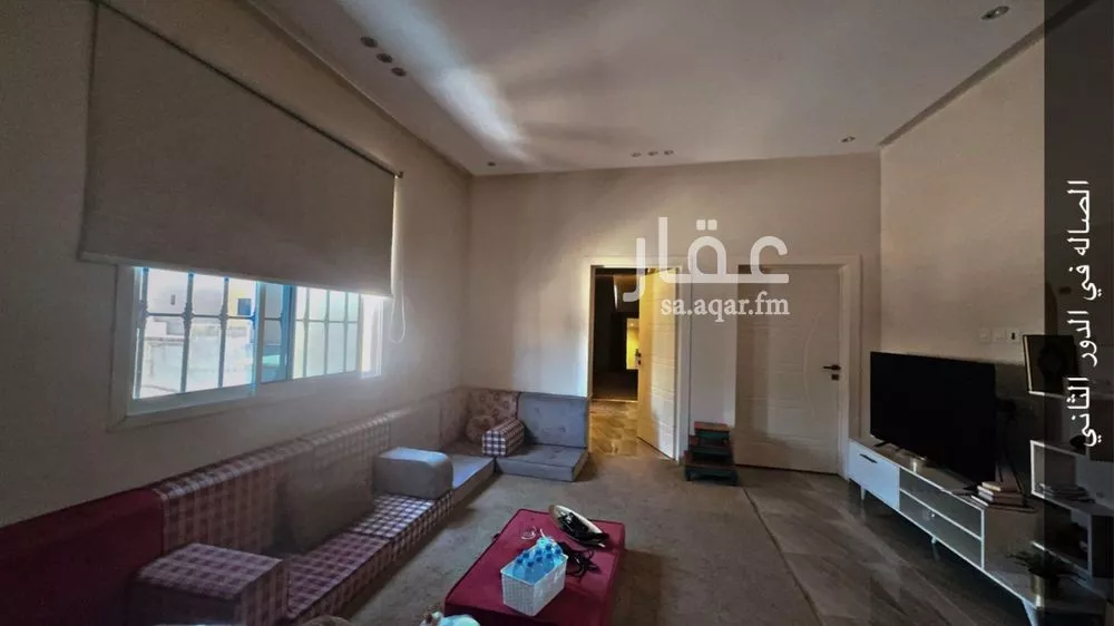 فيلا 4 غرف في الرمال 1