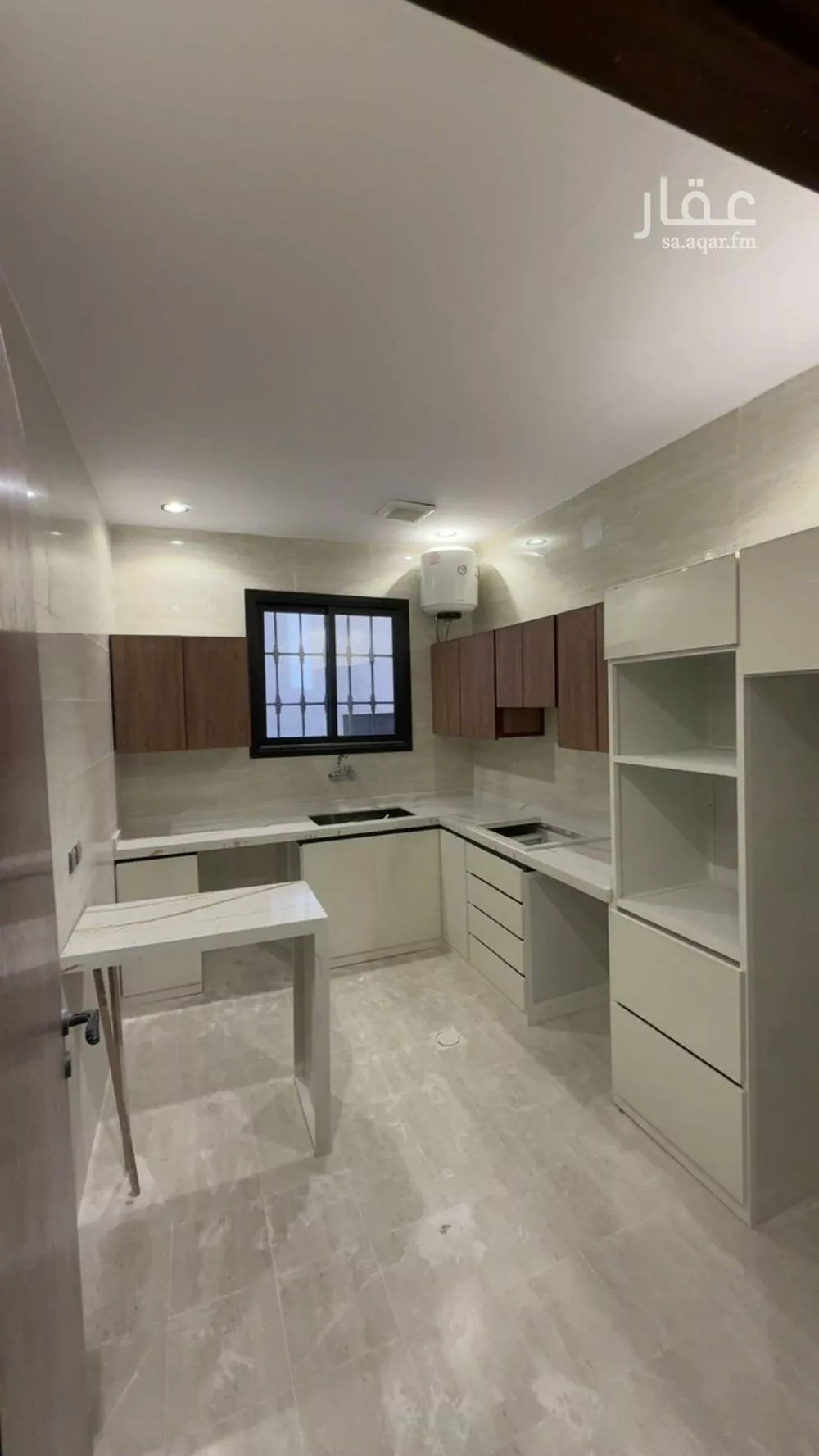 3 bedroom apartment in Al Rimal 4