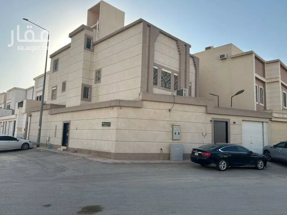 فيلا 8 غرف في الرمال 2