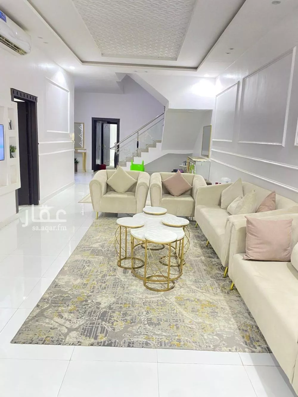 5 bedroom villa in Al Rimal 3