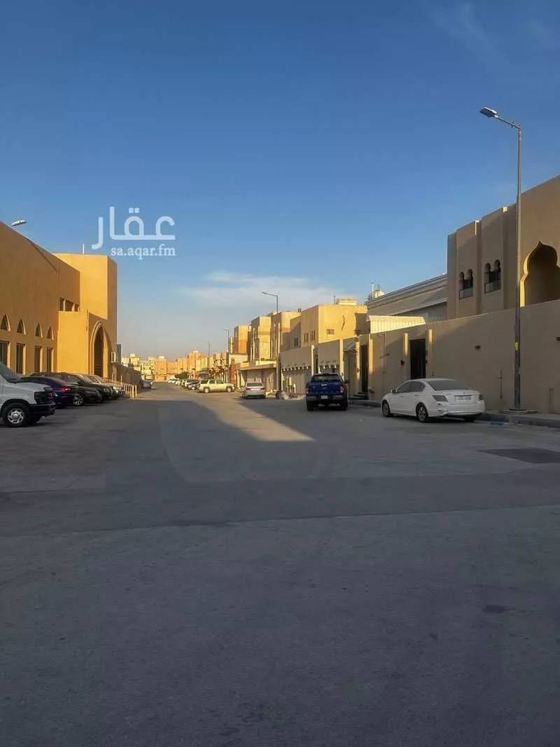 فيلا 13 غرف في الخليج 5