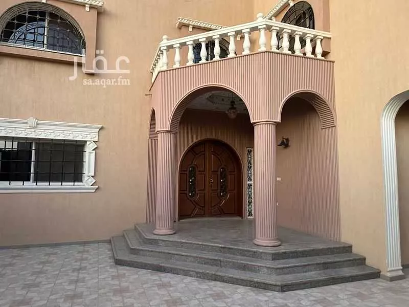 فيلا 10 غرف في الخليج 3