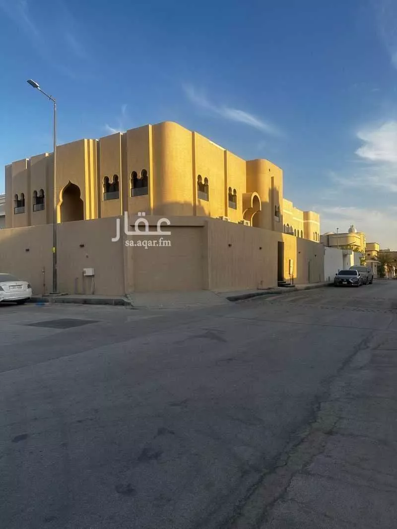 فيلا 13 غرف في الخليج 4