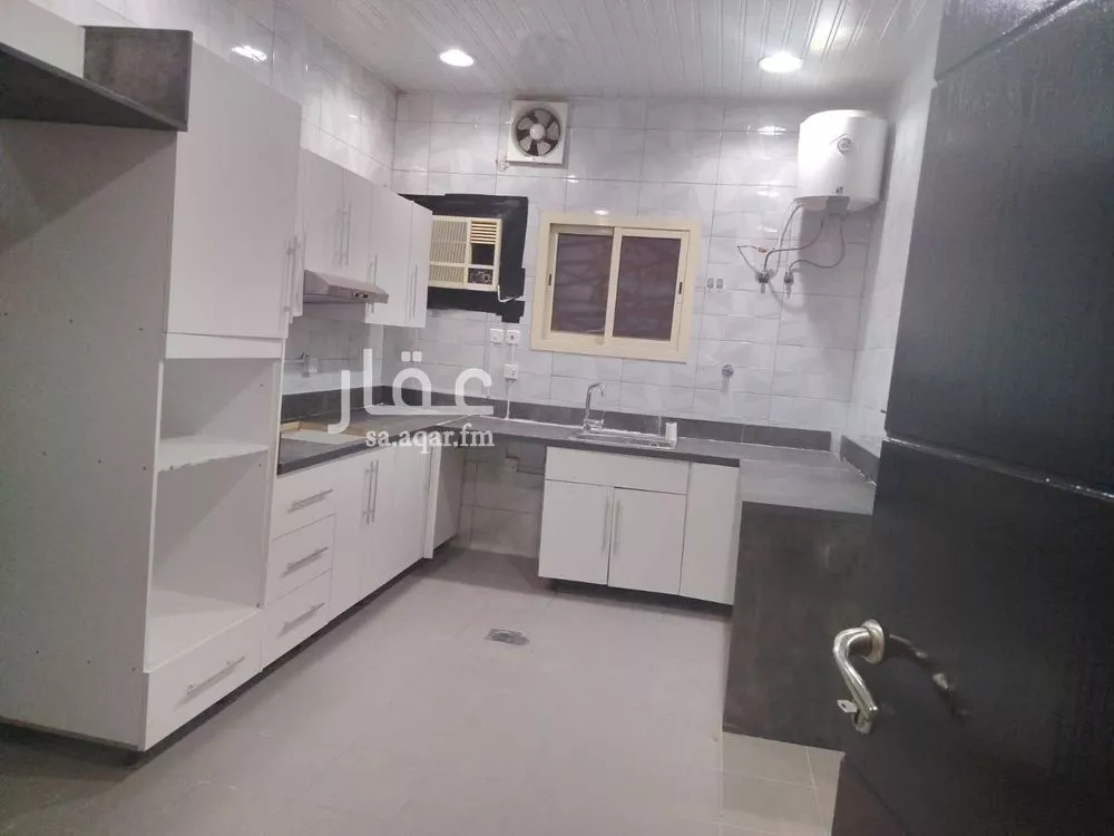 دور 3 غرف في النرجس 2