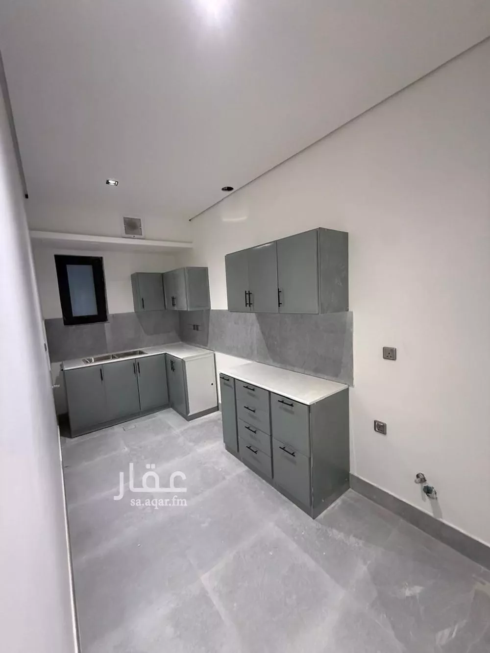 دور 1 غرف في النرجس 4