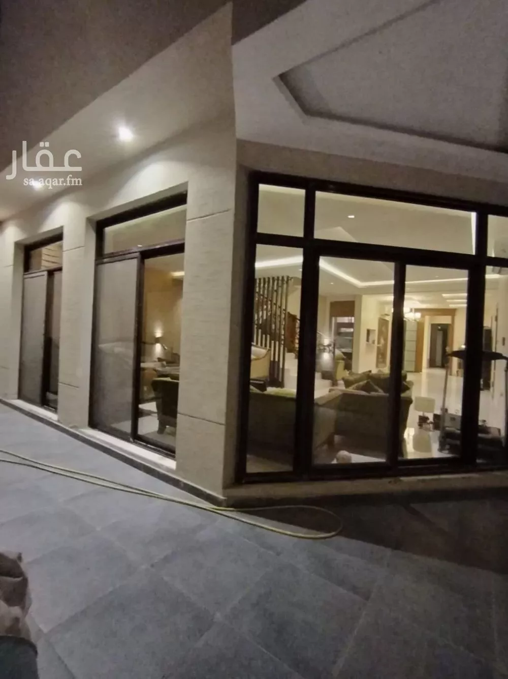 فيلا 4 غرف في النرجس 2