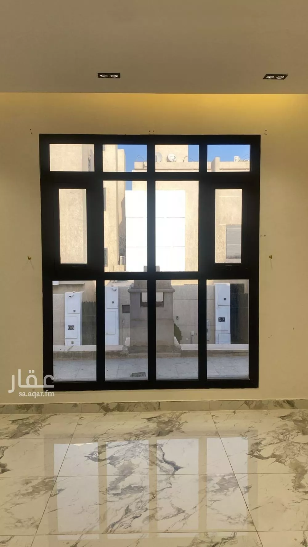 فيلا 6 غرف في النرجس 5