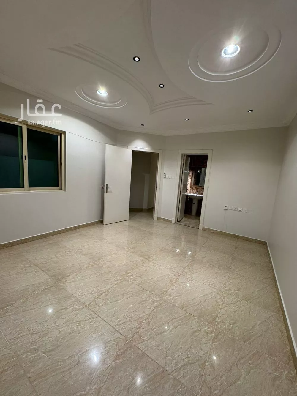 دور 4 غرف في النرجس 5