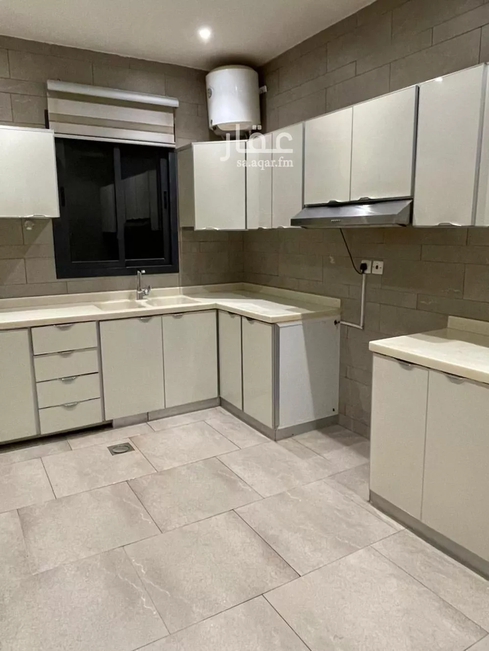 دور 3 غرف في النرجس 5