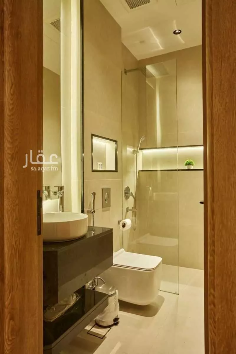 3 bedroom apartment in Al Salamah 4