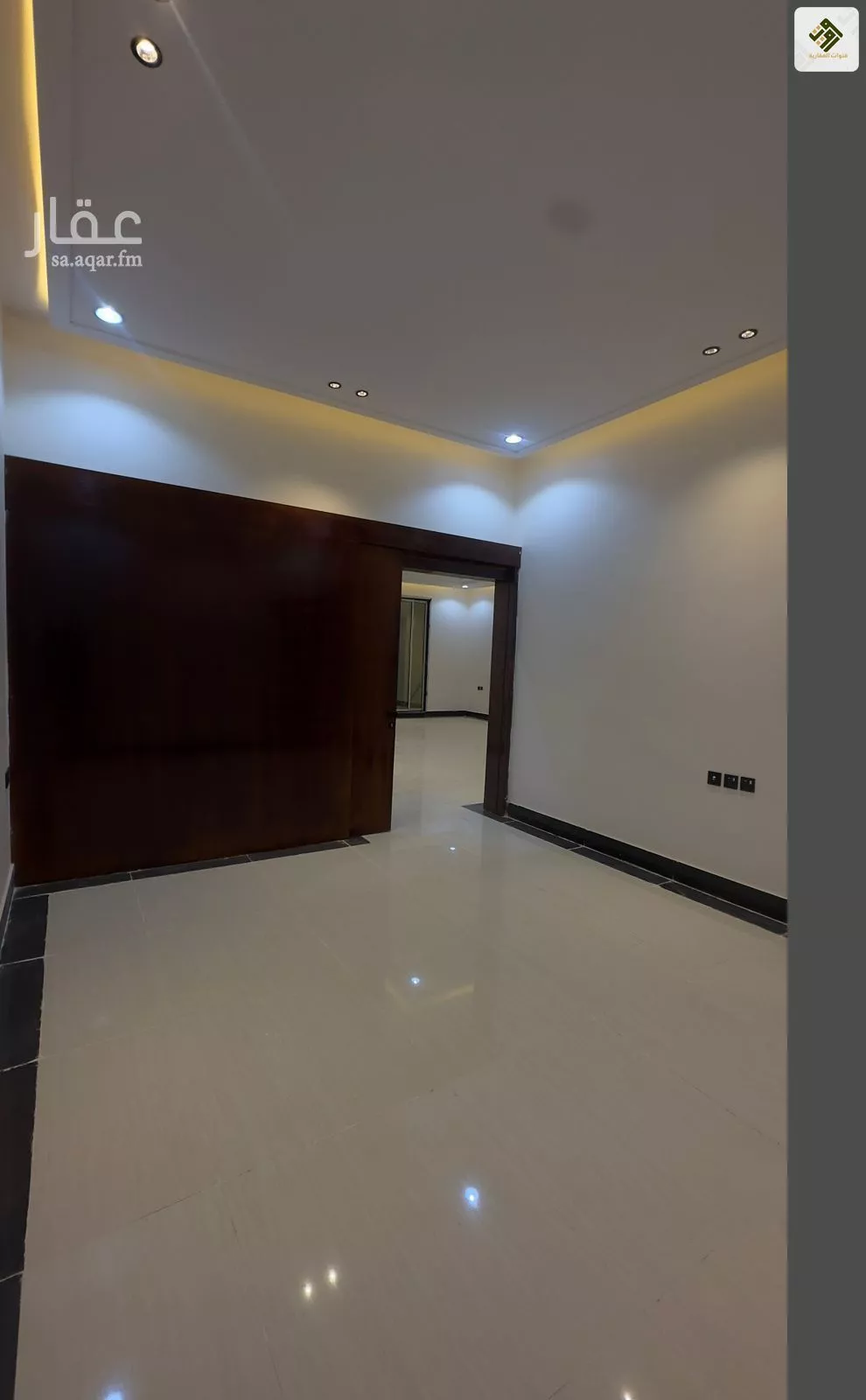 شقة 5 غرف في الرمال 2