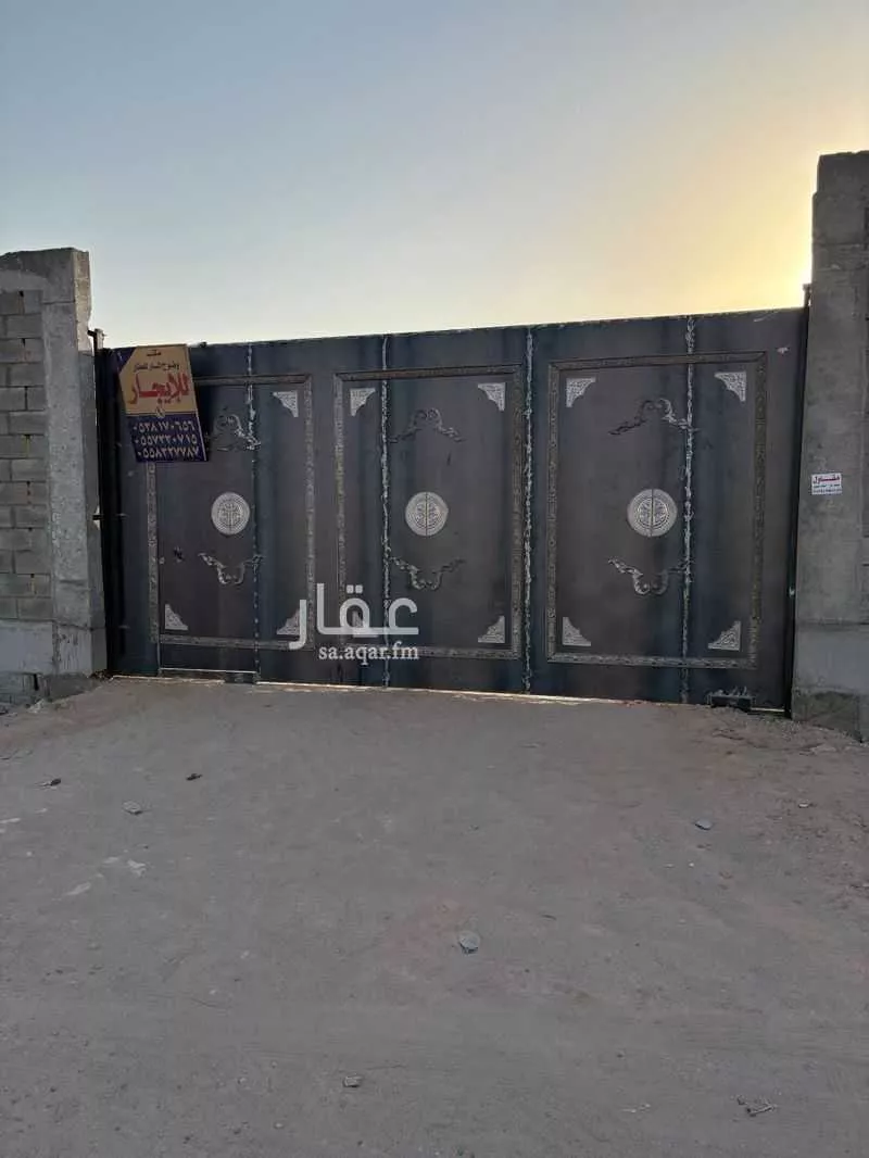 مستودع 10000 م² في ام الشعال 1