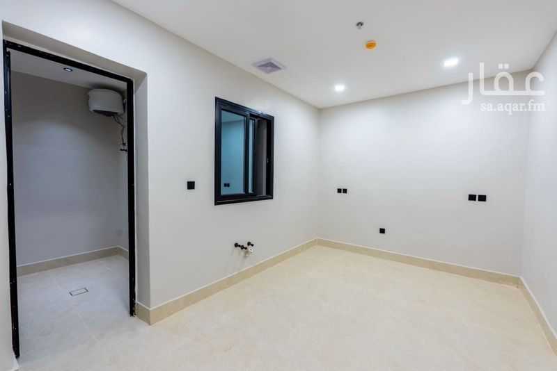 5 bedroom building in Ash Shulah, Eastern Province 8