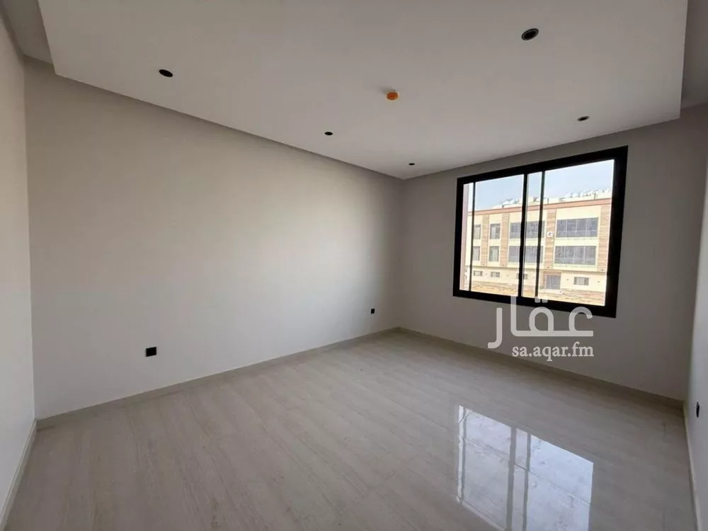 5 bedroom apartment in Al Hazm 3