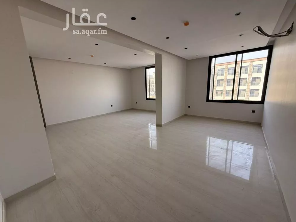 5 bedroom apartment in Al Hazm 2