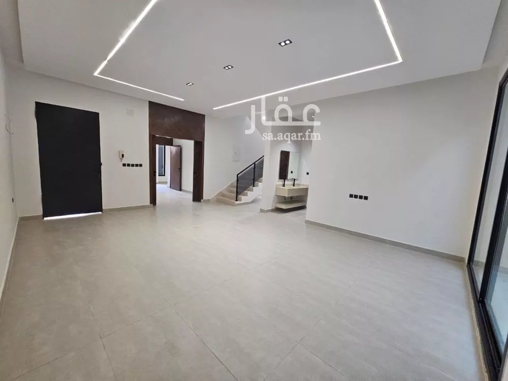 فيلا 5 غرف في طويق 3