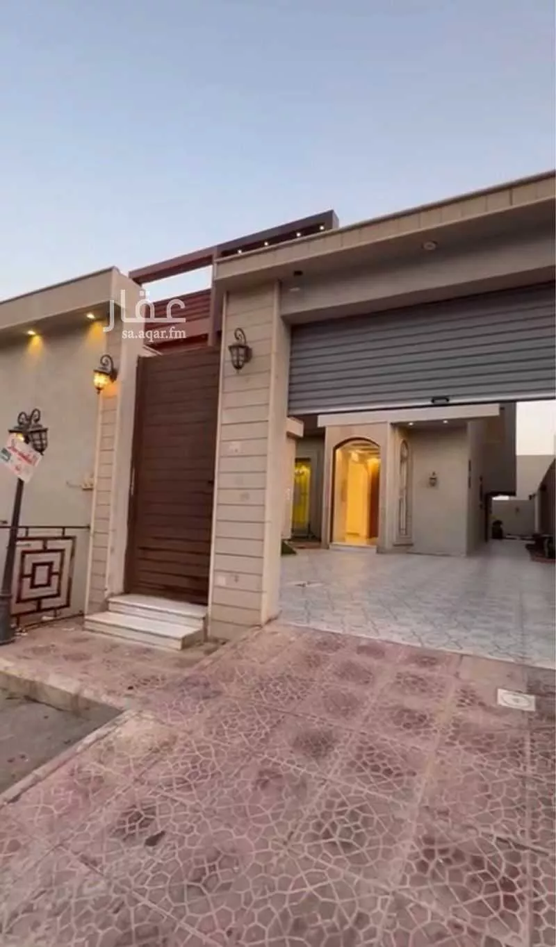 فيلا 11 غرف في عكاظ 1