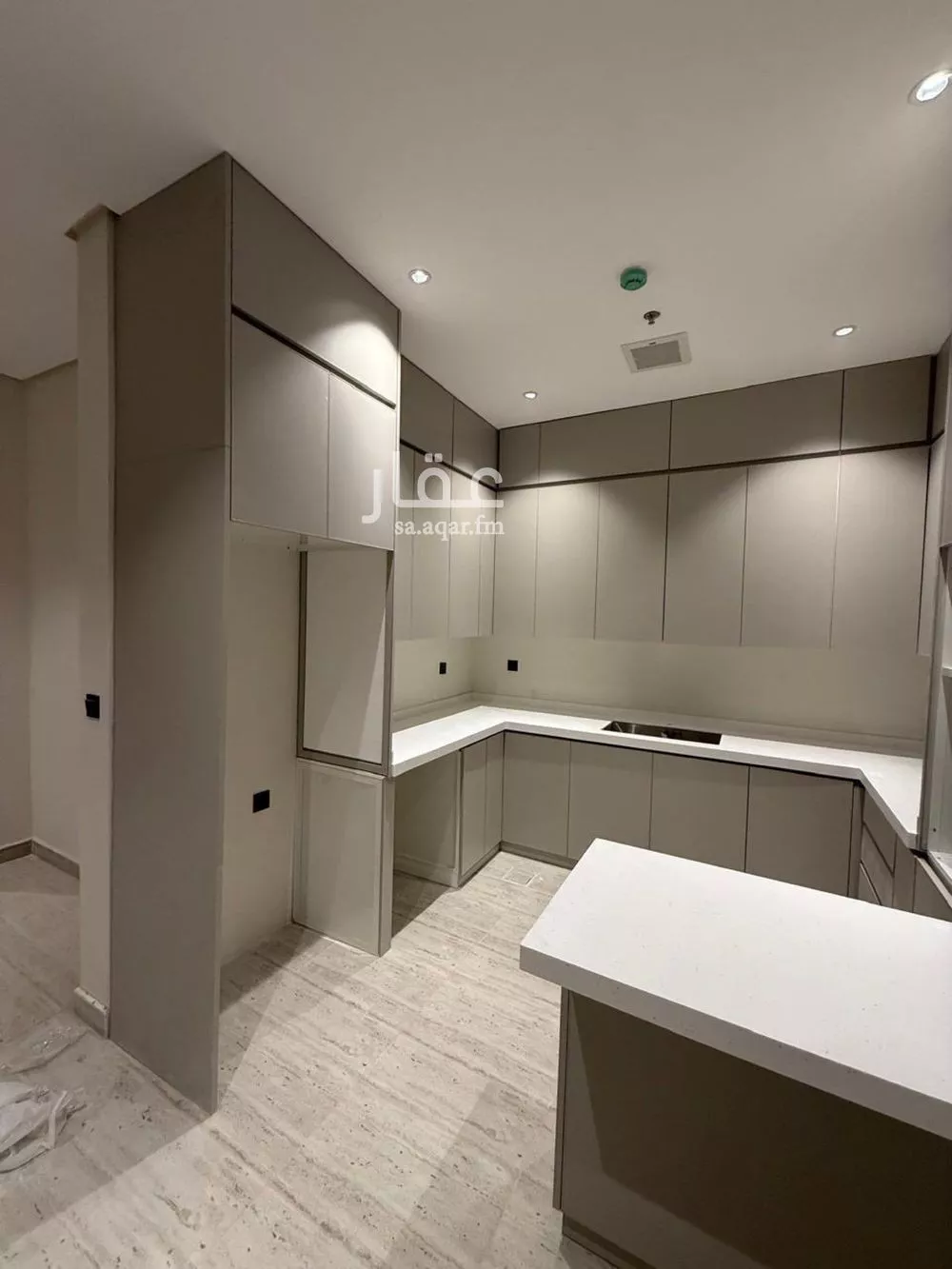 2 bedroom apartment in Al Bahr, Eastern Province 15