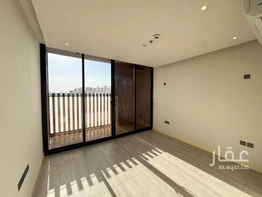 شقة 3 غرف في النرجس 5