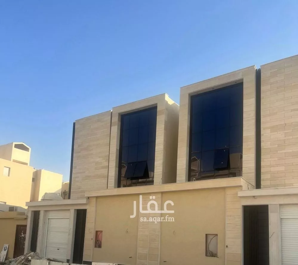 5 bedroom villa in Al Janadriyah 1
