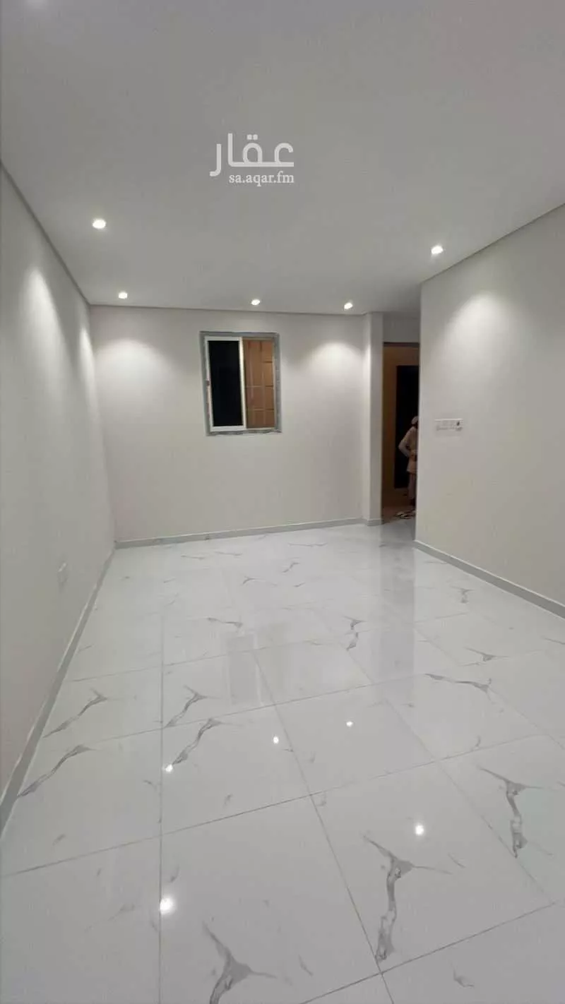 عمارة 30 م² في الرمال 3