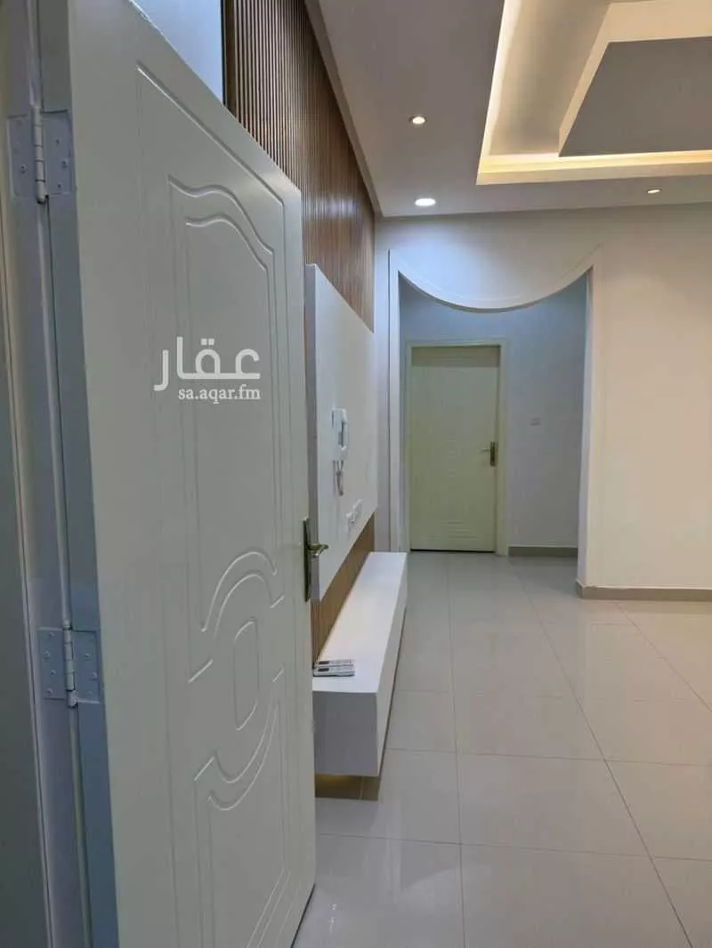 دور 3 غرف في العارض 1