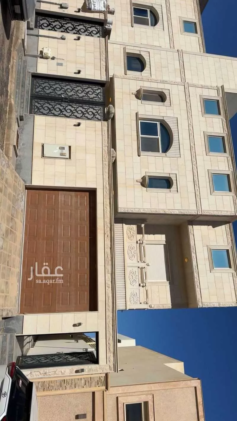 فيلا 5 غرف في عرقة