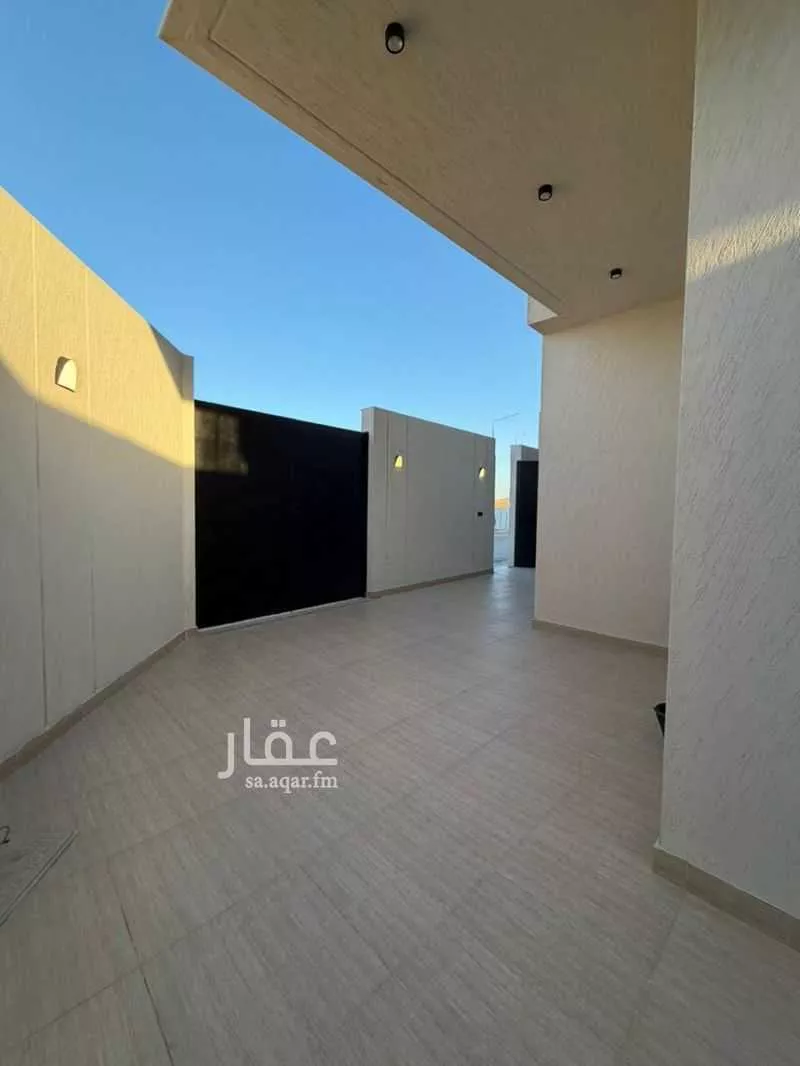 فيلا 5 غرف في النرجس 2