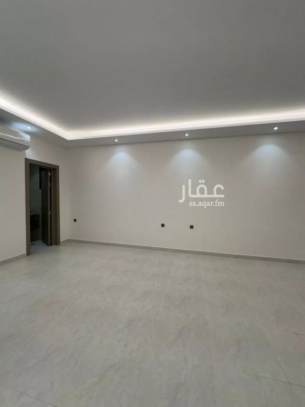 5 bedroom villa in Al Qairawan, Riyadh 18