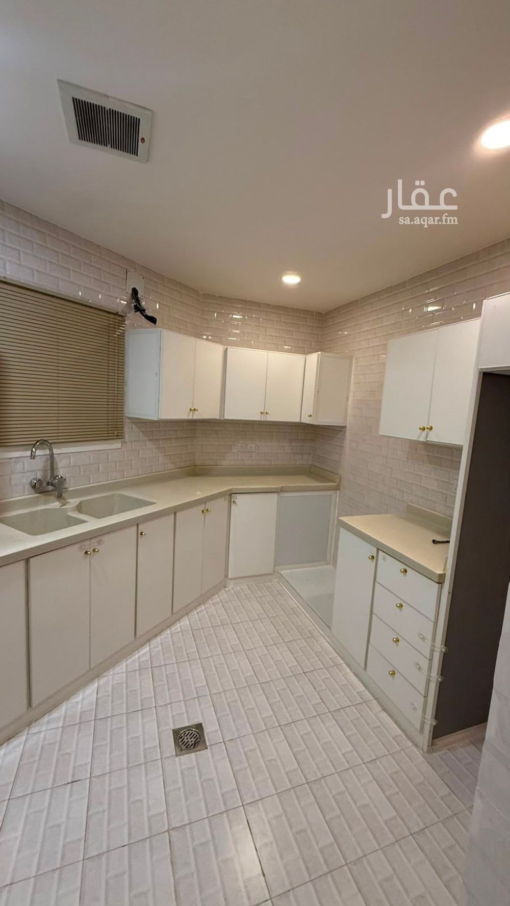 4 bedroom apartment in Al Narjis, Riyadh 4
