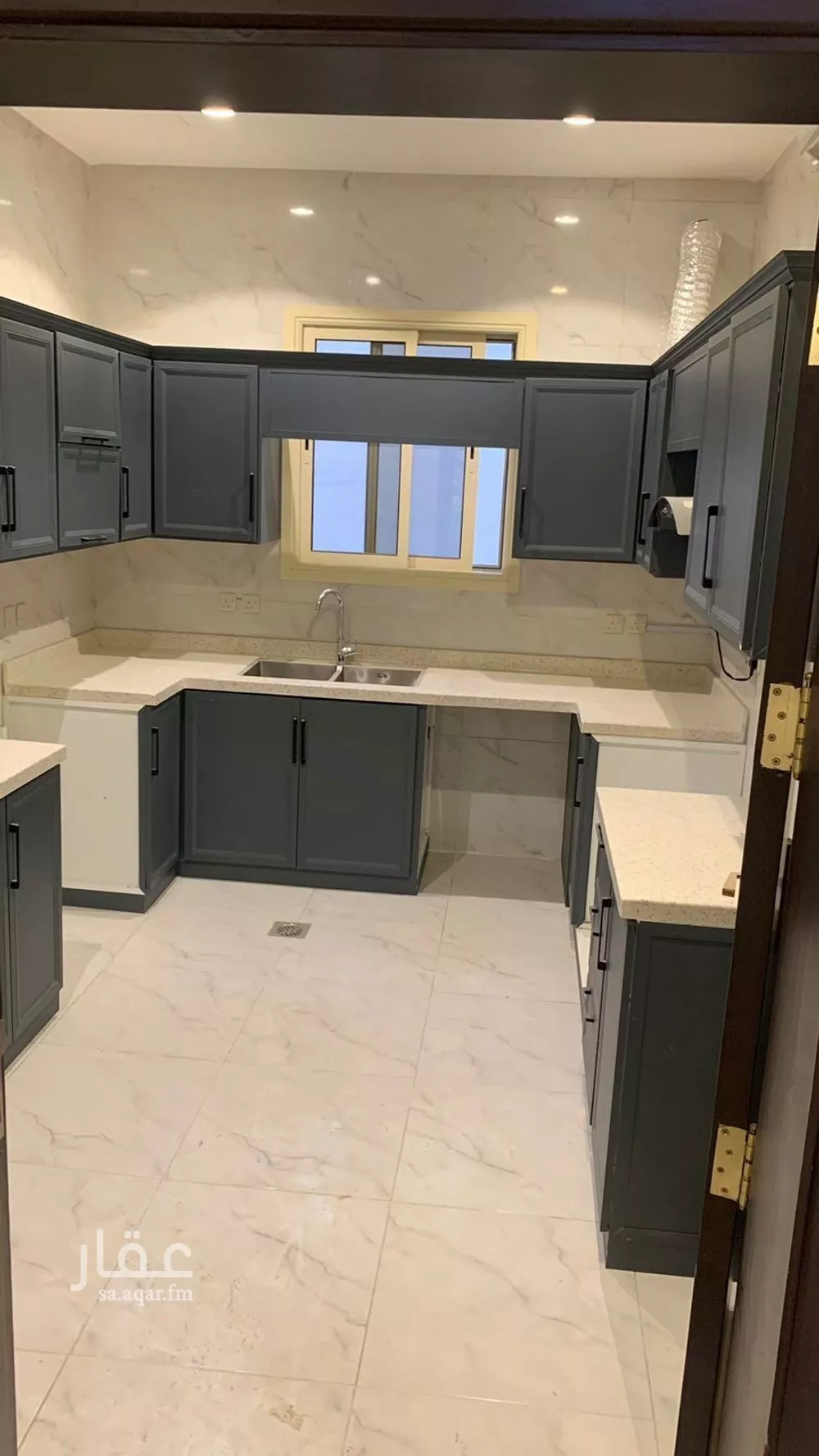 دور 3 غرف في العارض 2