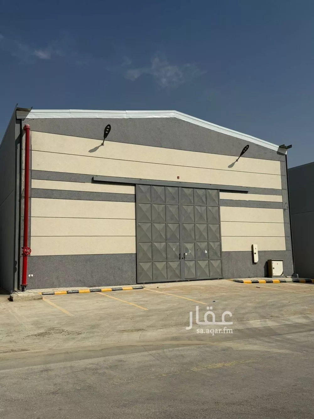 مستودع 1200 م² في طيبة 3