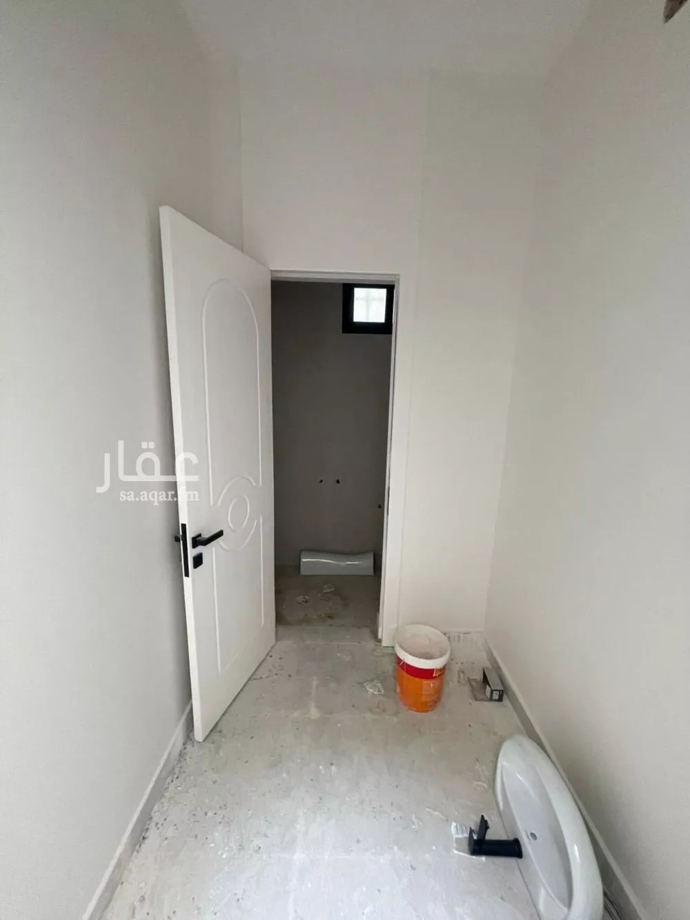 فيلا 5 غرف في الخليج 4