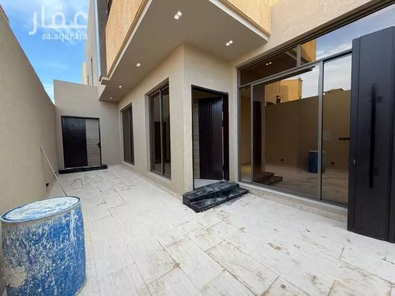 3 bedroom villa in Granada, Riyadh 4
