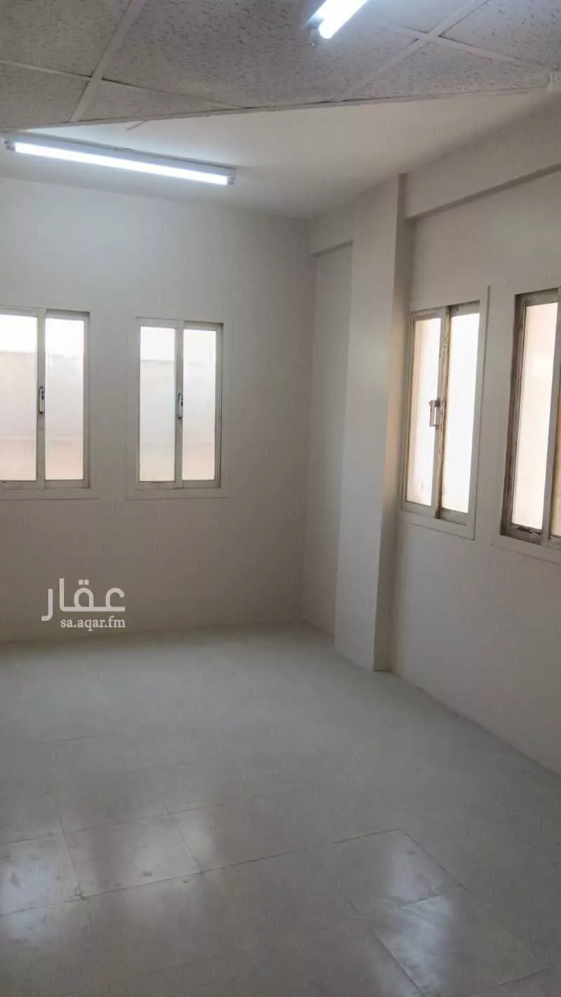 10 bedroom building in Al Souq, Eastern Province 9