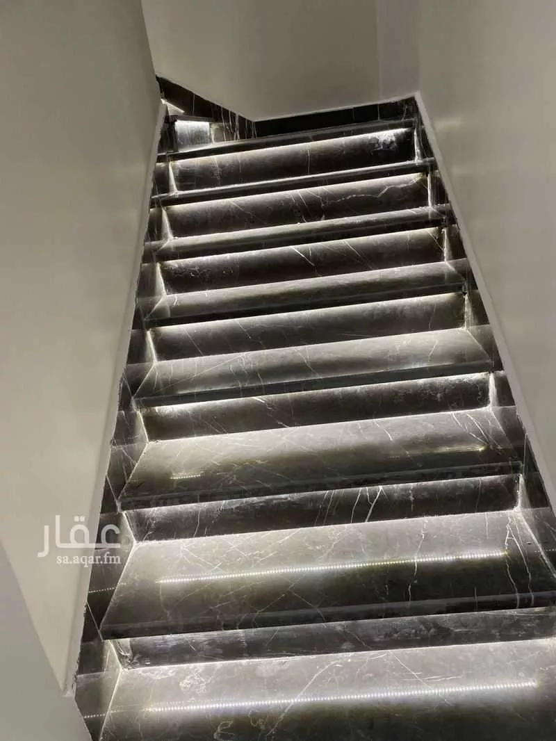 6 bedroom villa in Ash Sharq, Riyadh 14