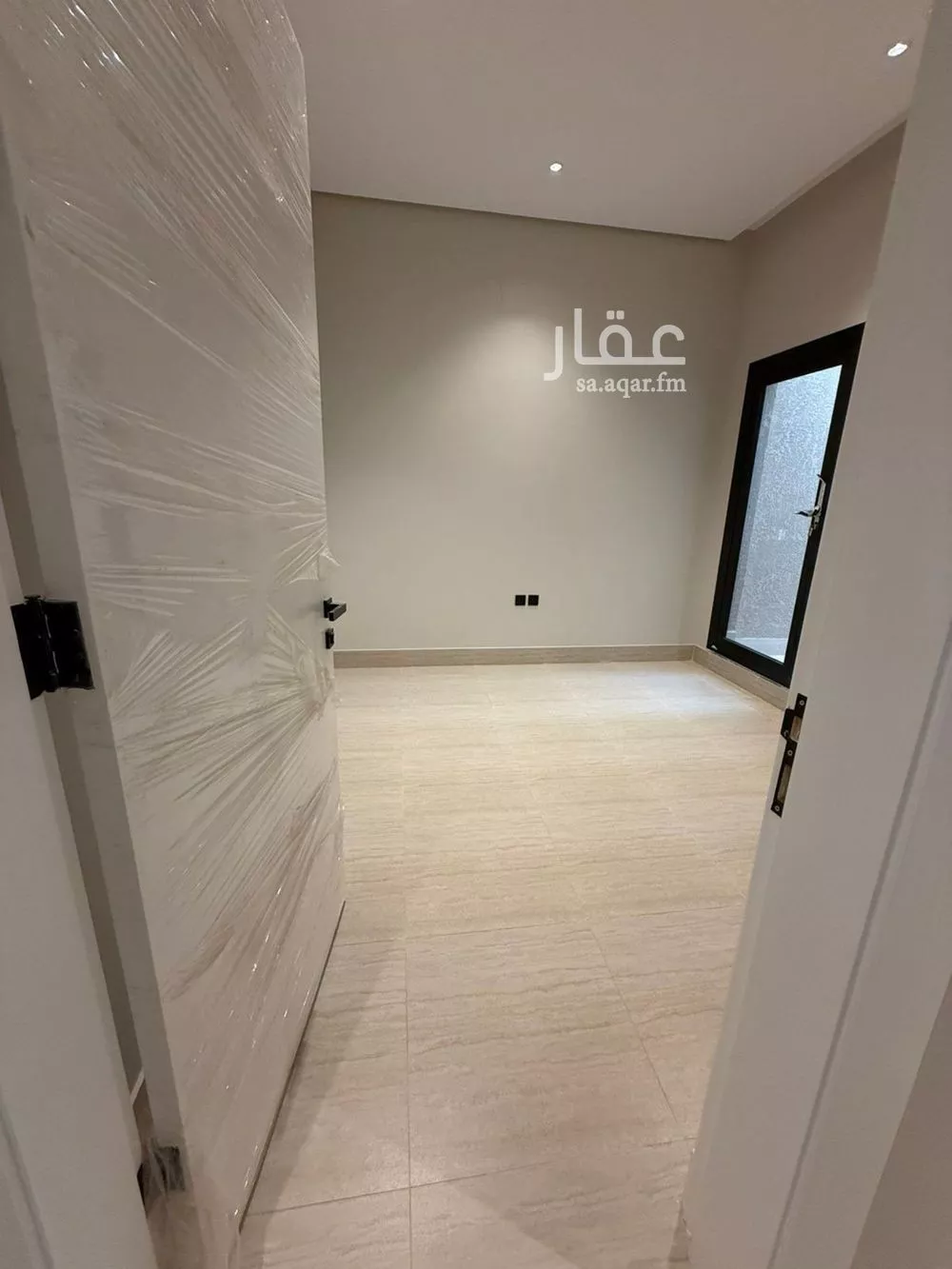 شقة 3 غرف في الرمال 2