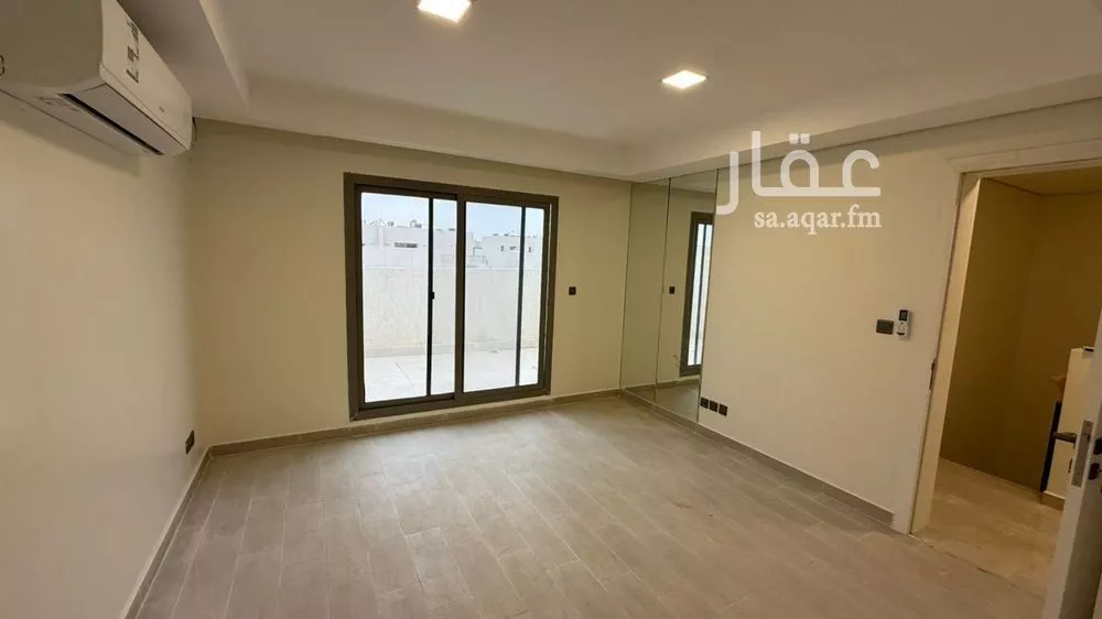 5 bedroom villa in Al Narjis 2