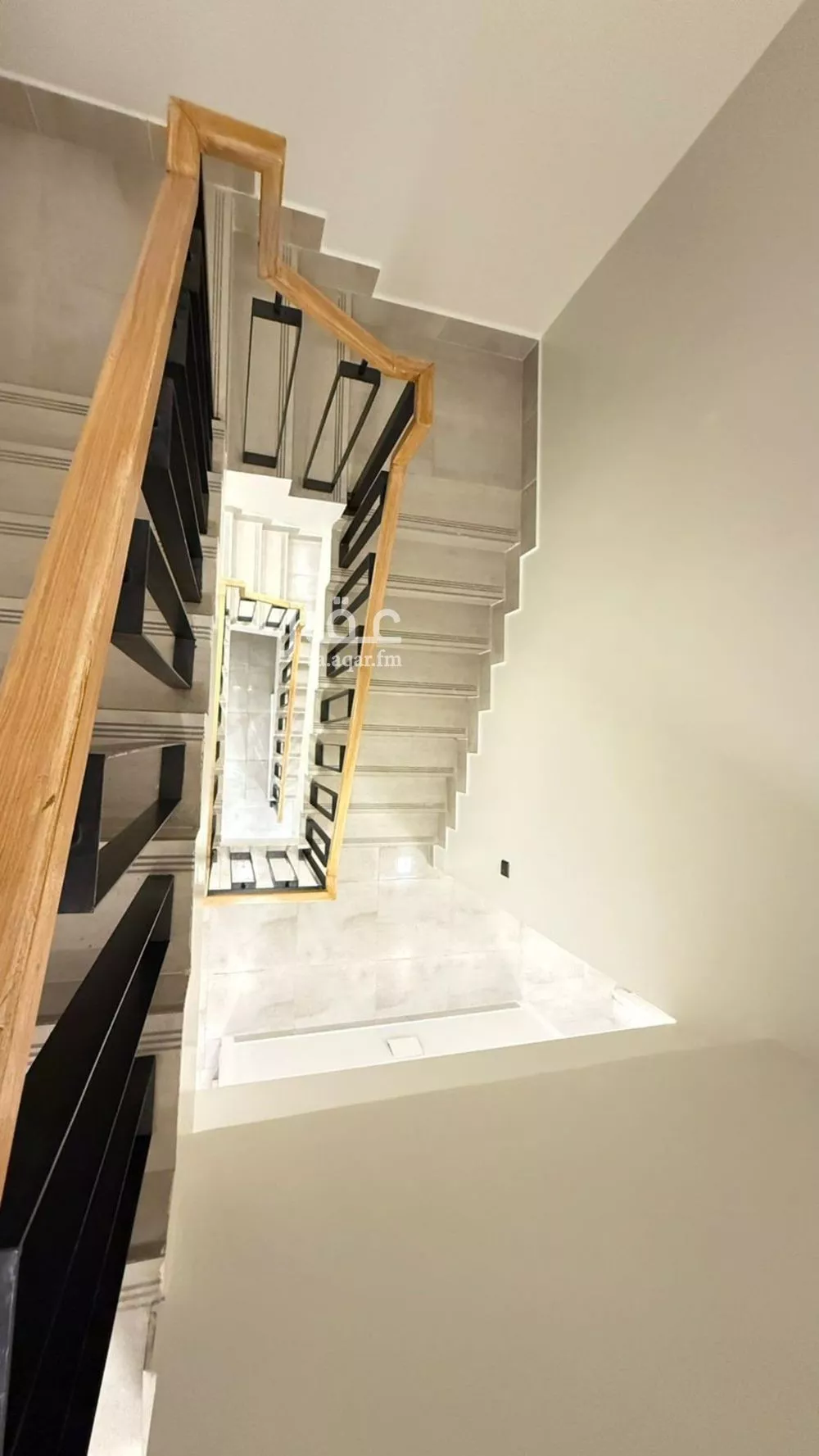 5 bedroom villa in Al Narjis 1