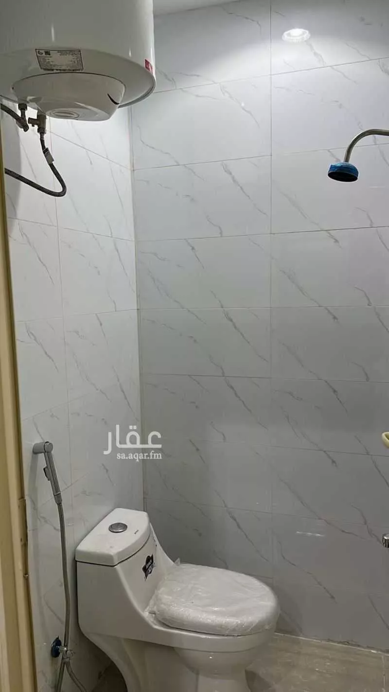 2 bedroom apartment in Dhahrat Laban 4