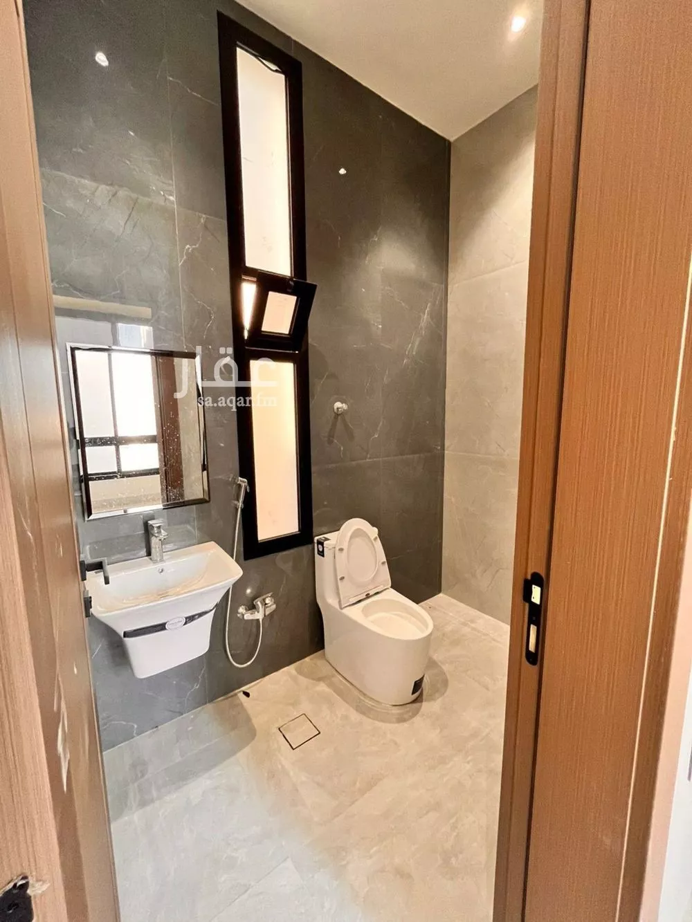 فيلا 5 غرف في المهدية 2