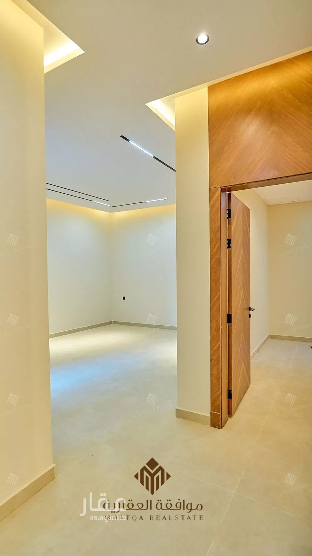 فيلا 6 غرف في المهدية 5