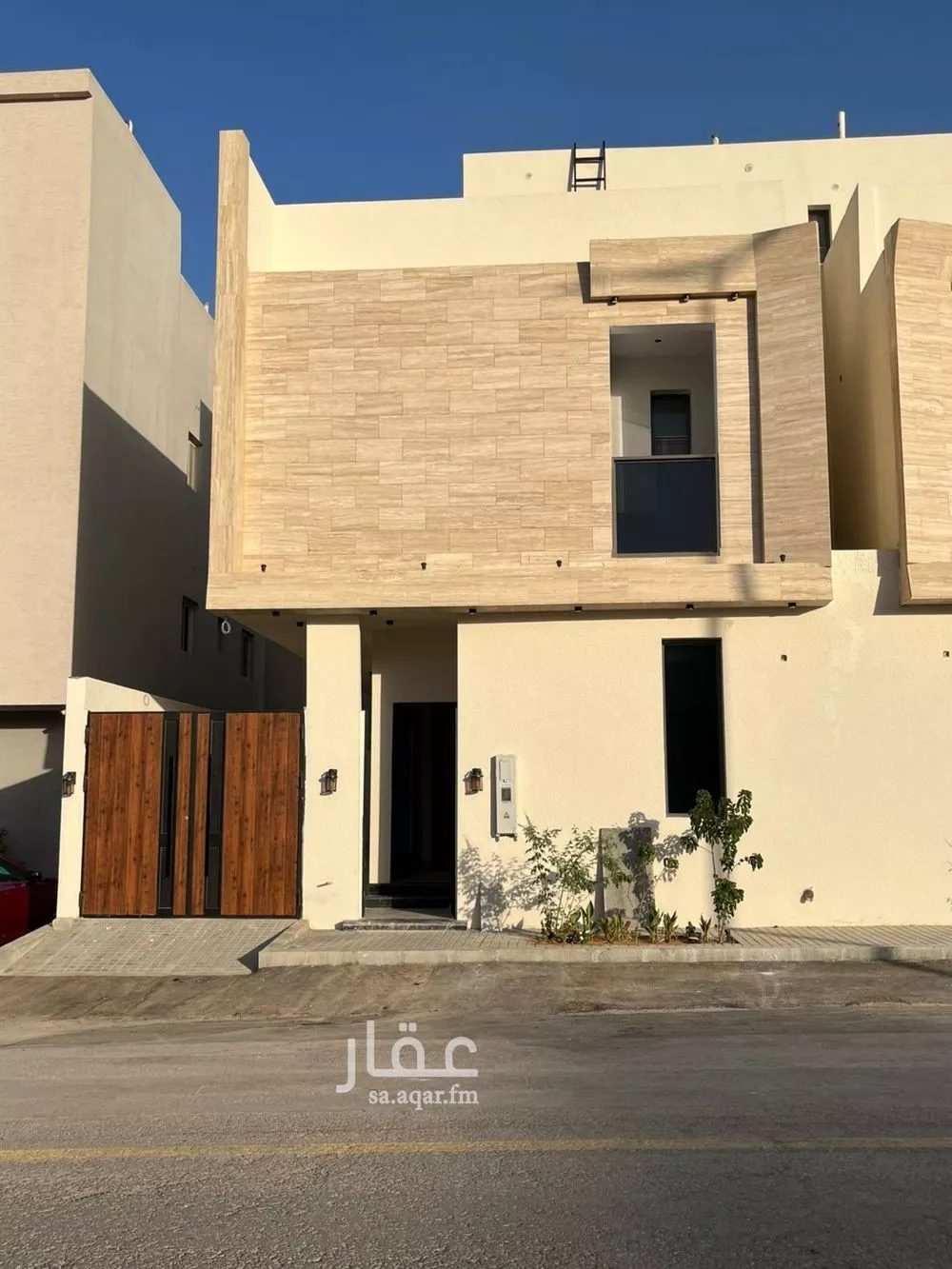 فيلا 6 غرف في المهدية 3