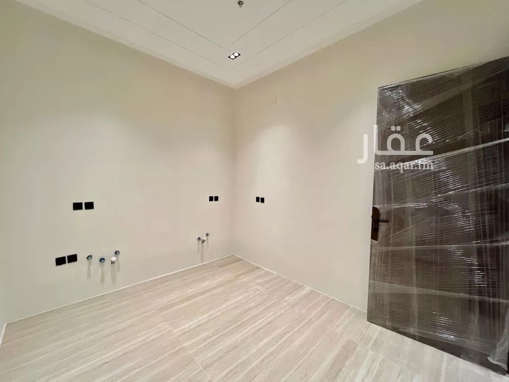 3 bedroom apartment in Al Mahdiyyah, Riyadh 17