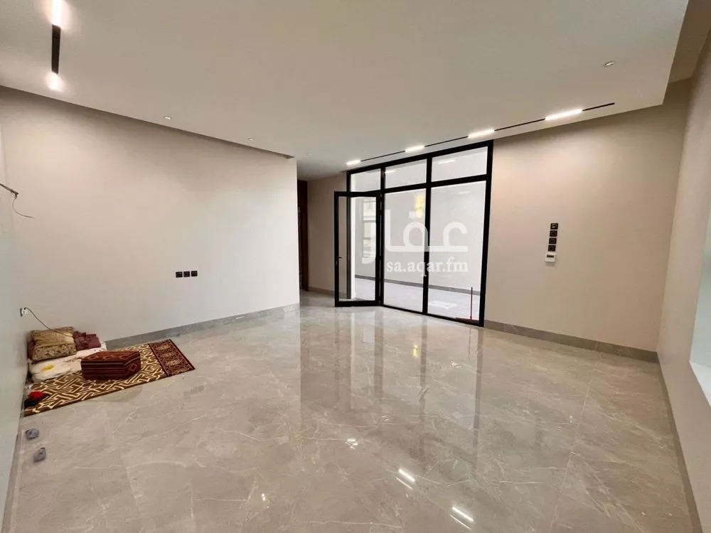 فيلا 5 غرف في المهدية 5