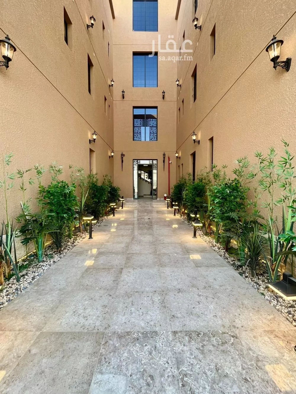 3 bedroom apartment in Al Mahdiyyah 4