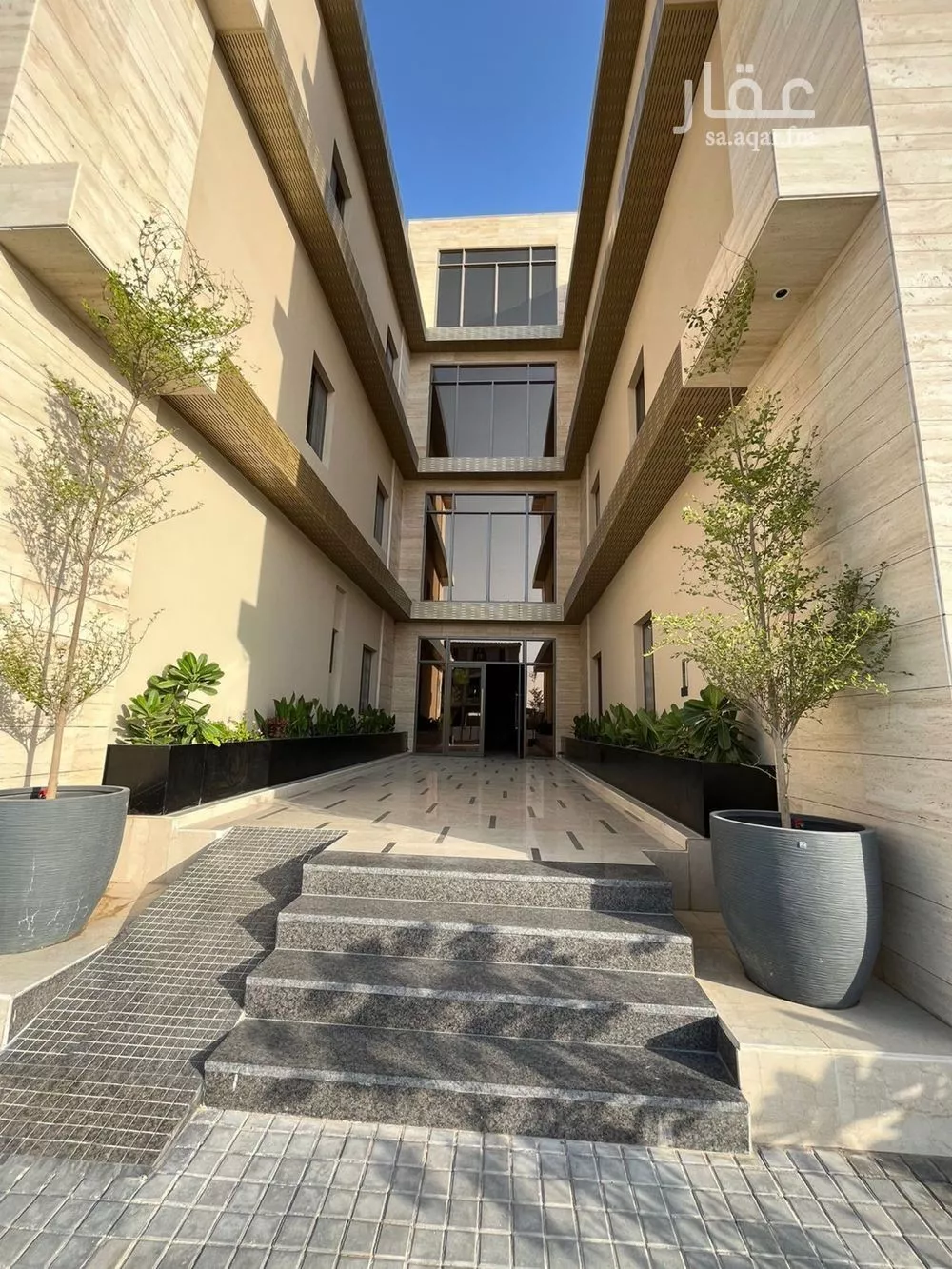3 bedroom apartment in Al Mahdiyyah 2