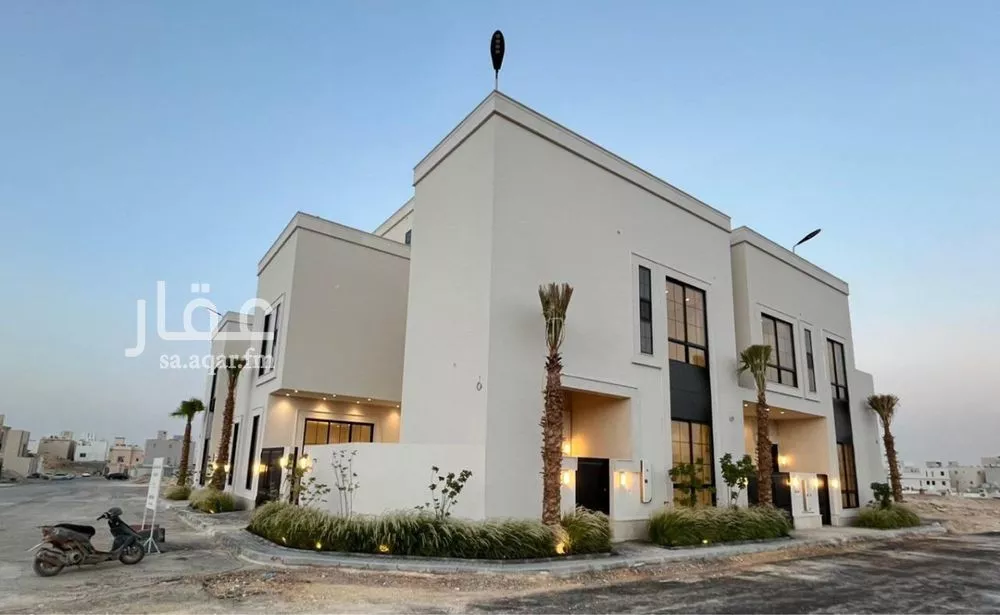 5 bedroom villa in Al Mahdiyyah 1