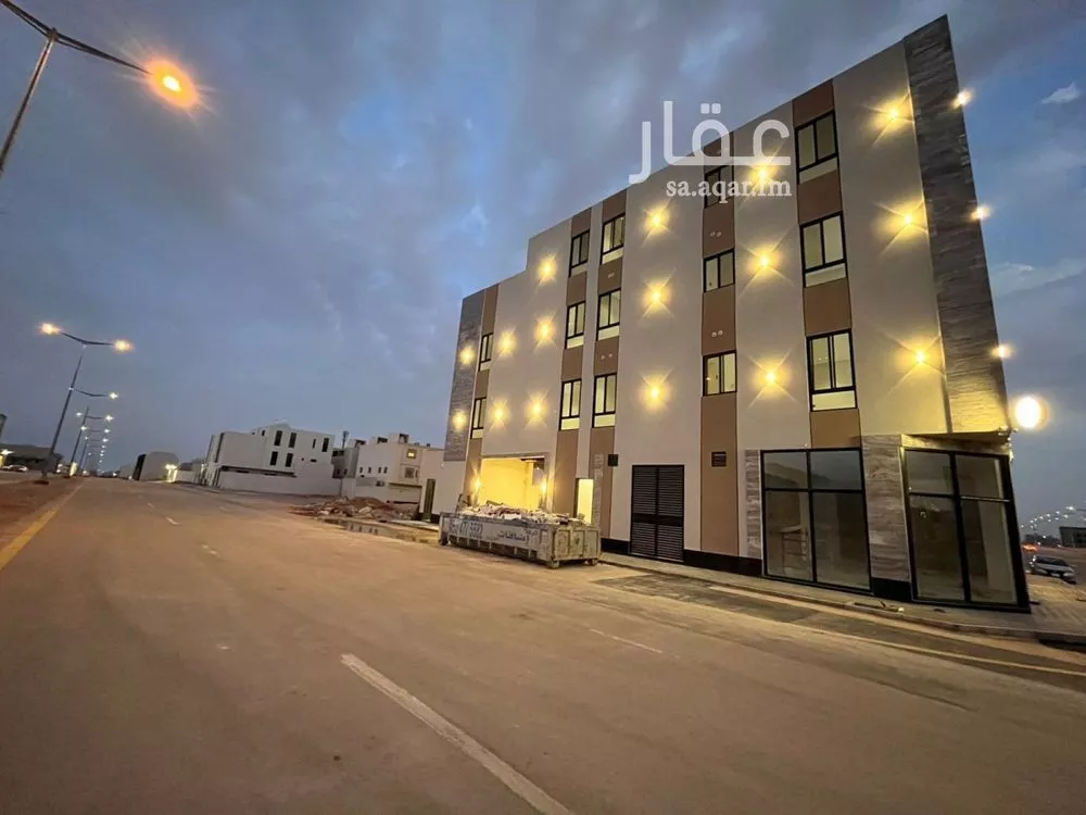 3 bedroom apartment in Al Mahdiyyah 1